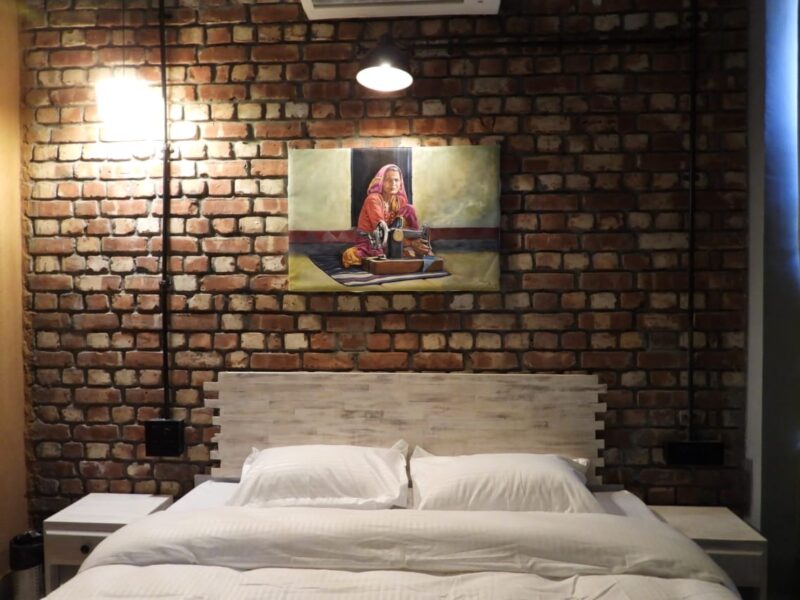 Mystic stay in Kedarnath road Bhiri (luxury family room)